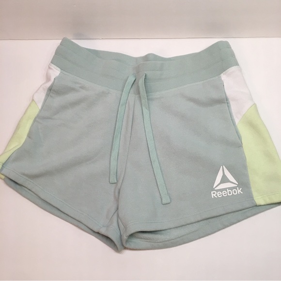Lot of 2 Reebok Running Shorts Womens Size Medium Relaxed Fit Athletic Logo - Picture 4 of 11